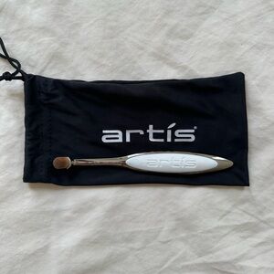 Artis Elite Circle 1R Makeup Brush